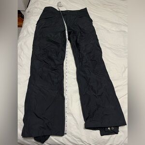 Columbia Women's Black Ski Pants Petite Inseam